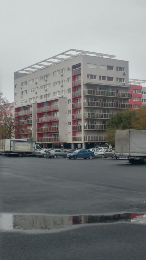 Sweet Residence Apartment Arad Bagian luar foto